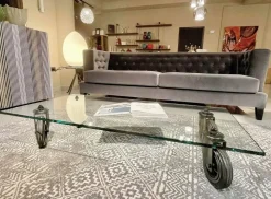 Tavolino design Tavolino con ruote di a prezzo scontato^Fontana Arte