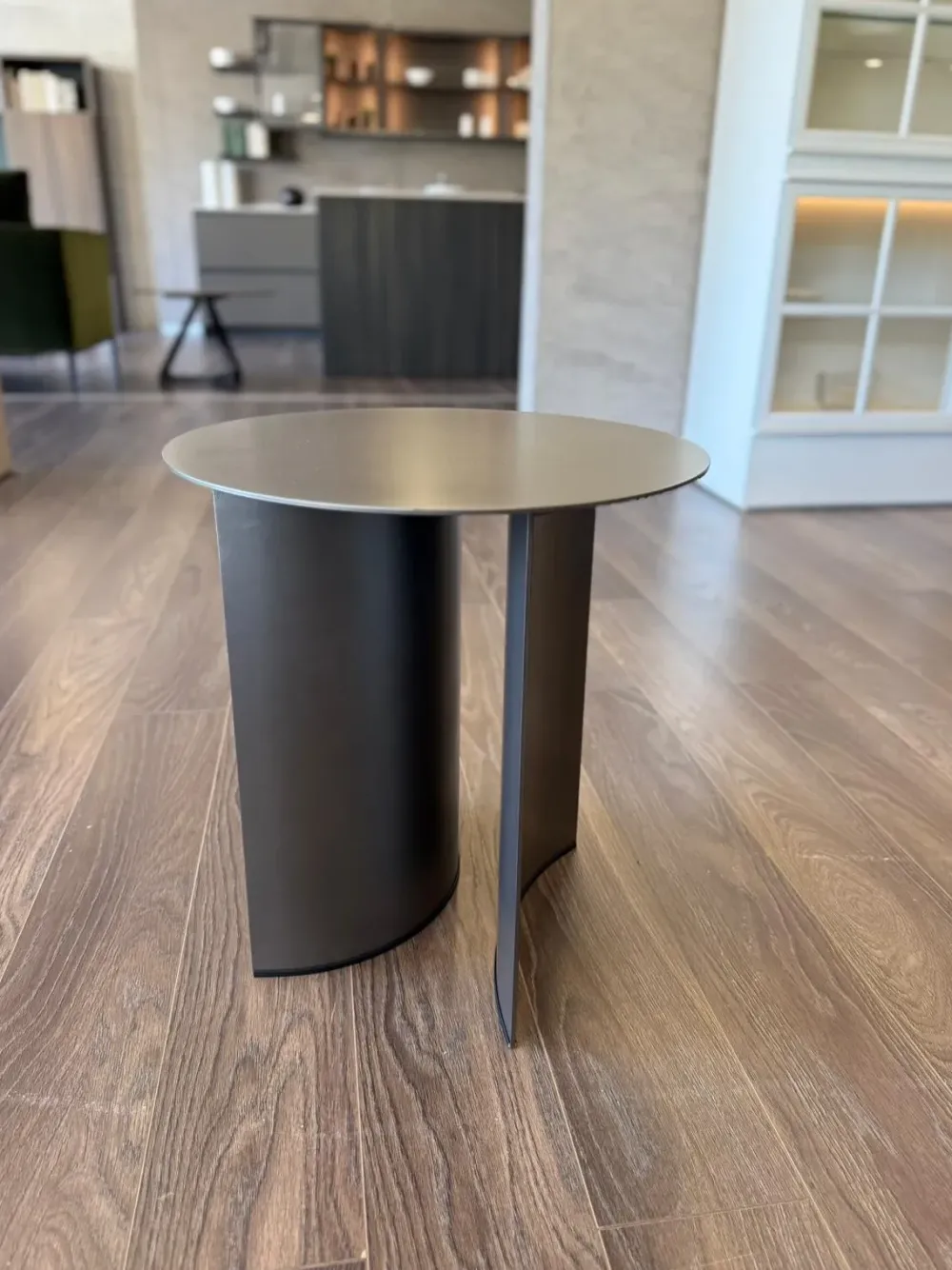 Best Tavolino modello Pierre in OFFERTA OUTLET Tavolini