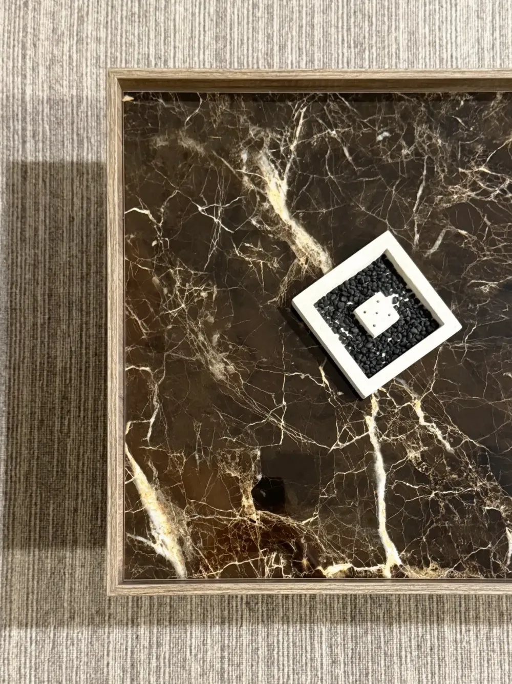 Tavolino Frame a prezzo riservato^Target Point Clearance