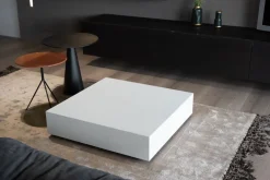 Tavolino in stile design modello Jenga di a prezzi imbattibili^Baxter Discount