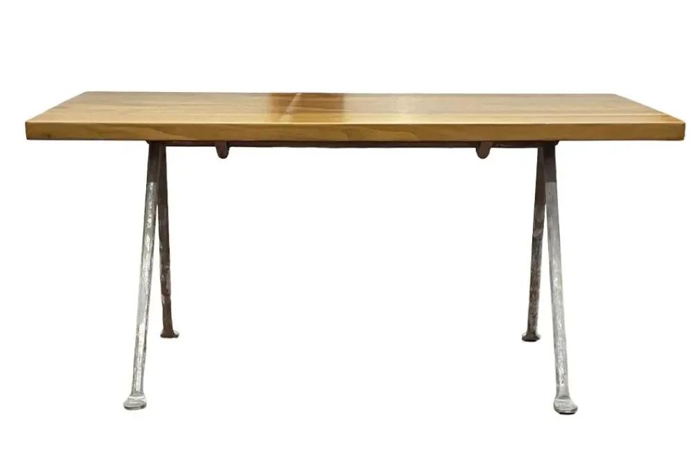 Magis Tavolino modello Tavolino piano noce americano officina in OFFERTA OUTLET- Tavolini