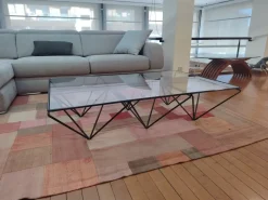 Artigianale Tavolino modello Allunaggio di a prezzo ribassato- Tavolini