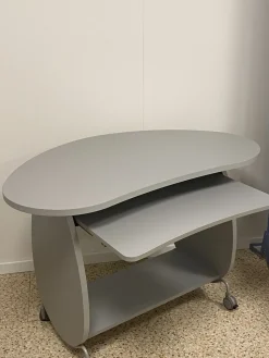 Clearance Tavolino modello Fagiolino di a prezzo scontato Tavolini