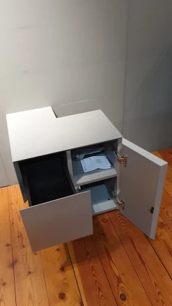 Minotti Italia Tavolino modello Formosa di a prezzo ribassato- Tavolini