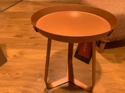 Tavolino modello High  di a prezzo ribassato^Bonaldo New