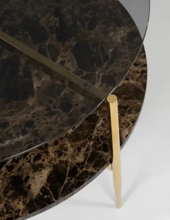 Sale Tavolino modello Kamilah di a prezzo ribassato Tavolini