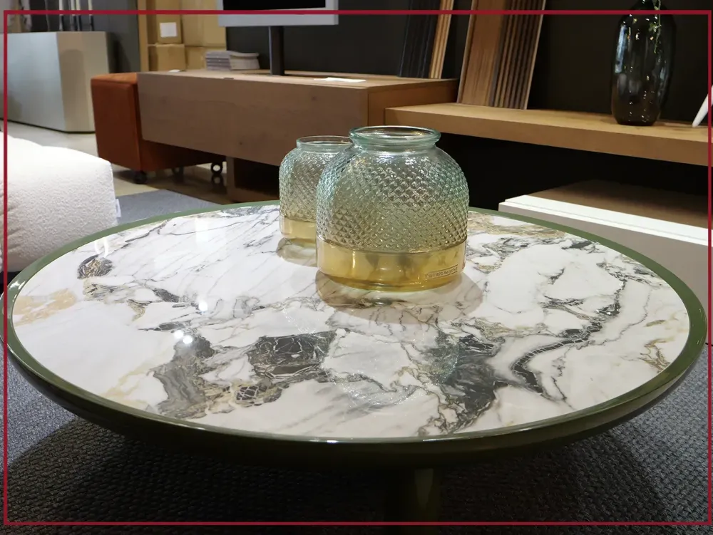 Kartell Tavolino modello k-top di a prezzo scontato- Tavolini