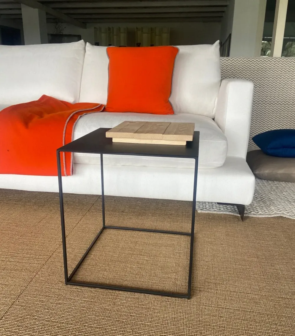 Tavolino moderno Tavolino irony di a prezzo ribassato^Zen Discount