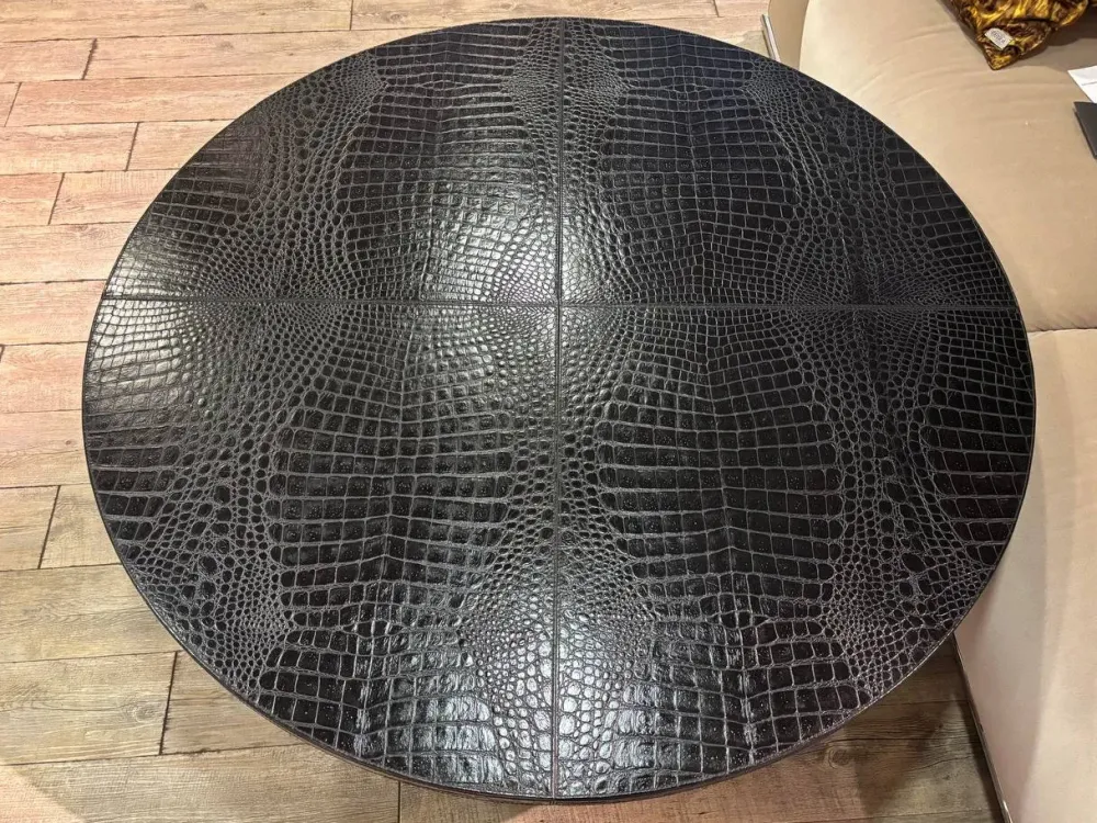 Tavolino moderno Tavolino fendi di a prezzo ribassato^Fendi casa