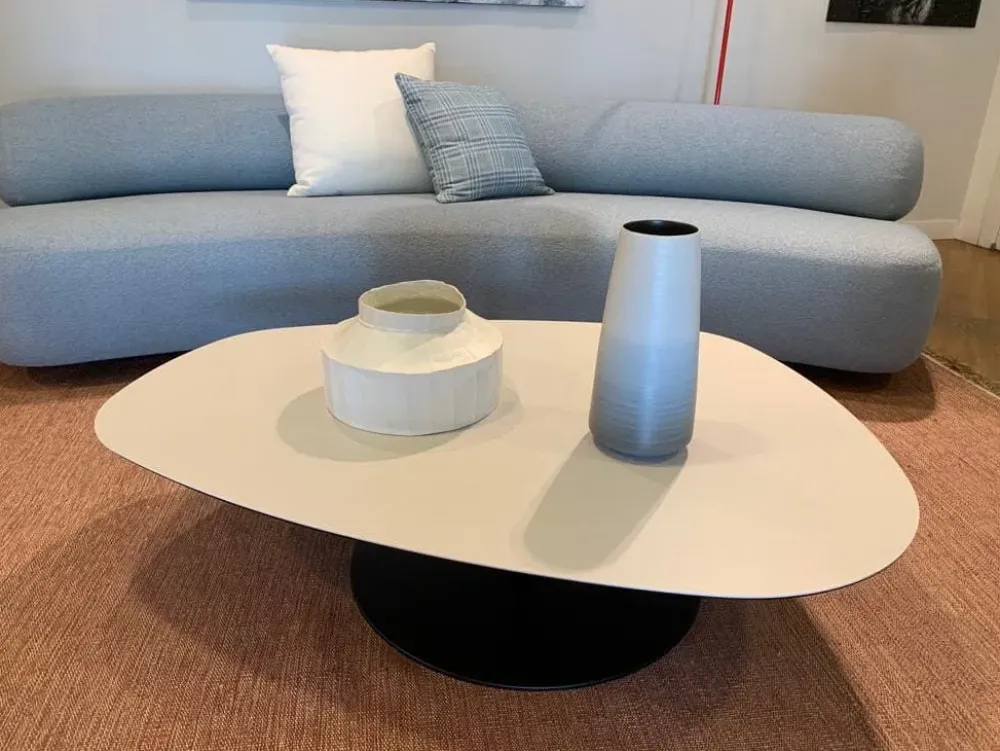 Moroso Tavolino Phoenix della marca a prezzi convenienti - 35%- Tavolini