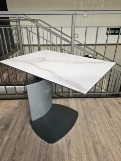 Sale Tavolino Servus mix  del brand con forte sconto - 47% Tavolini