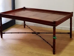 Tavolino Tavolino salotto ciliegio a vassoio della firma a prezzi convenienti - 52%^Marchetti