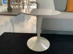 Outlet Tavolino Tip top mono a prezzo riservato Tavolini