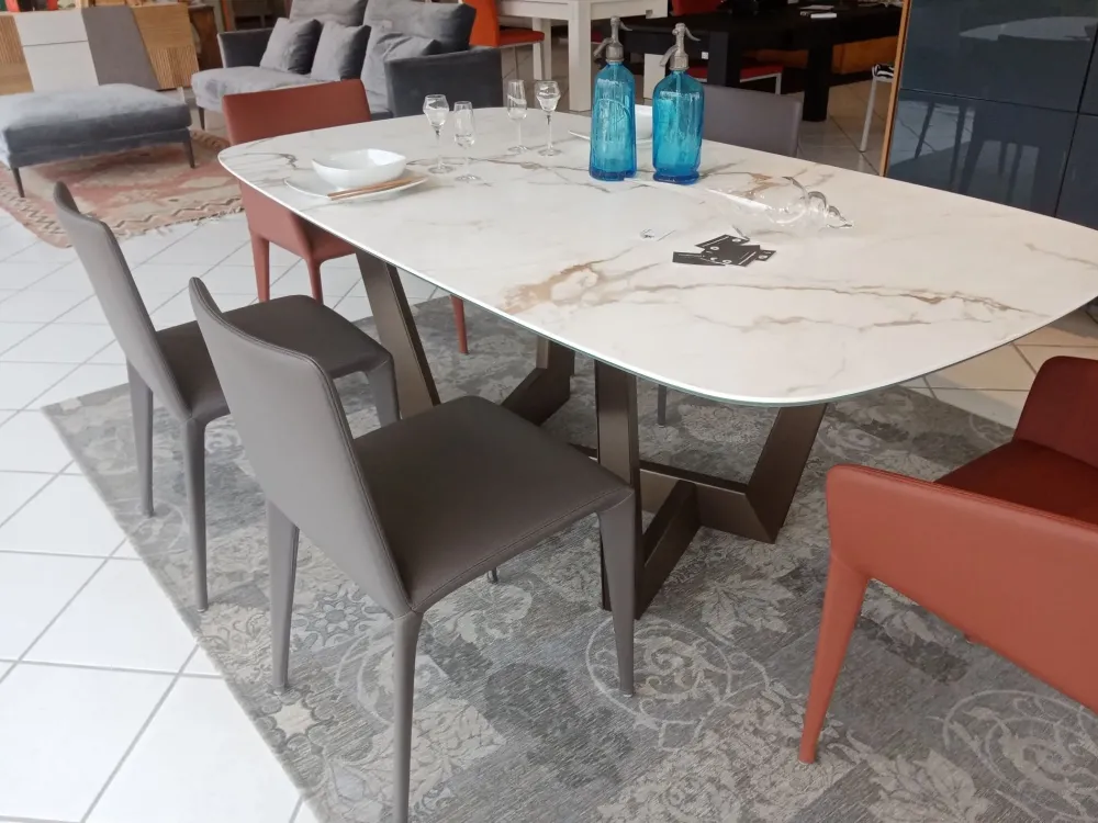 Bonaldo Tavolo Art di scontato del 30%- Tavoli