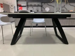 Tavolo Barret a prezzo ribassato^Stones Clearance