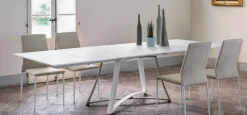 Ingenia Tavolo Big bang in altri materiali Allungabile- Tavoli