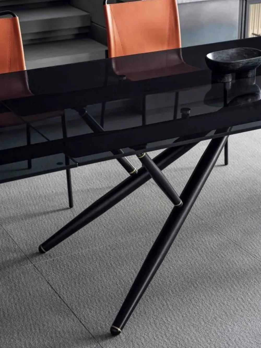 Outlet Tavolo Bridge in legno Fisso scontato 25% Tavoli