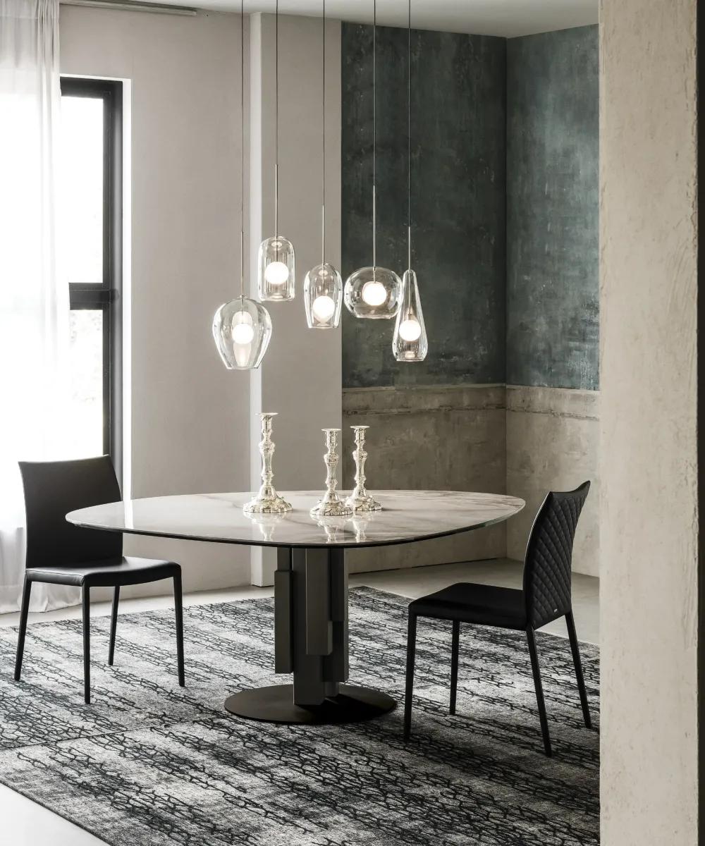 Tavolo in ceramica sagomata. Prezzo Outlet!^Cattelan Italia