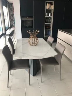 Target Point Tavolo con piano in ceramica rotondo di a PREZZO OUTLET- Tavoli