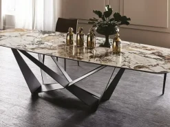 Tavolo con piano in ceramica rettangolare di a PREZZO OUTLET Tavoli