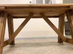 Tavolo con piano in legno rettangolare di a PREZZO OUTLET^Devina Nais Sale