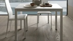 Altacom Tavolo con piano in marmo rettangolare di a PREZZO OUTLET- Tavoli