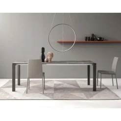 Artigianale Tavolo con piano in marmo rettangolare di a PREZZO OUTLET- Tavoli