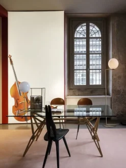 Zanotta Tavolo con piano in vetro rettangolare di a PREZZO OUTLET- Tavoli