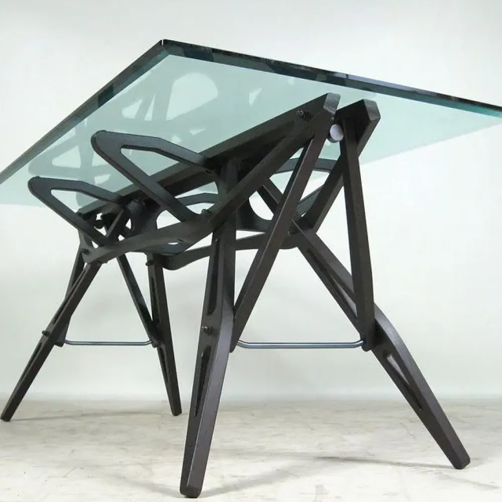 Zanotta Tavolo con piano in vetro rettangolare di a PREZZO OUTLET- Tavoli