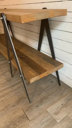 Tavolo consolle modello Console a prezzo scontato^Dialma Brown Hot