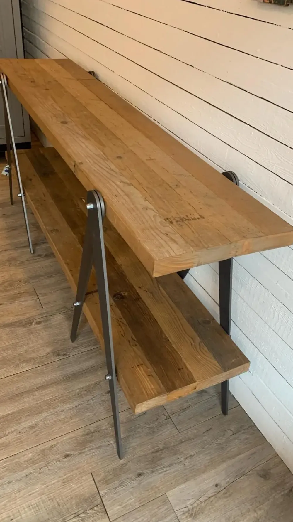 Tavolo consolle modello Console a prezzo scontato^Dialma Brown Hot