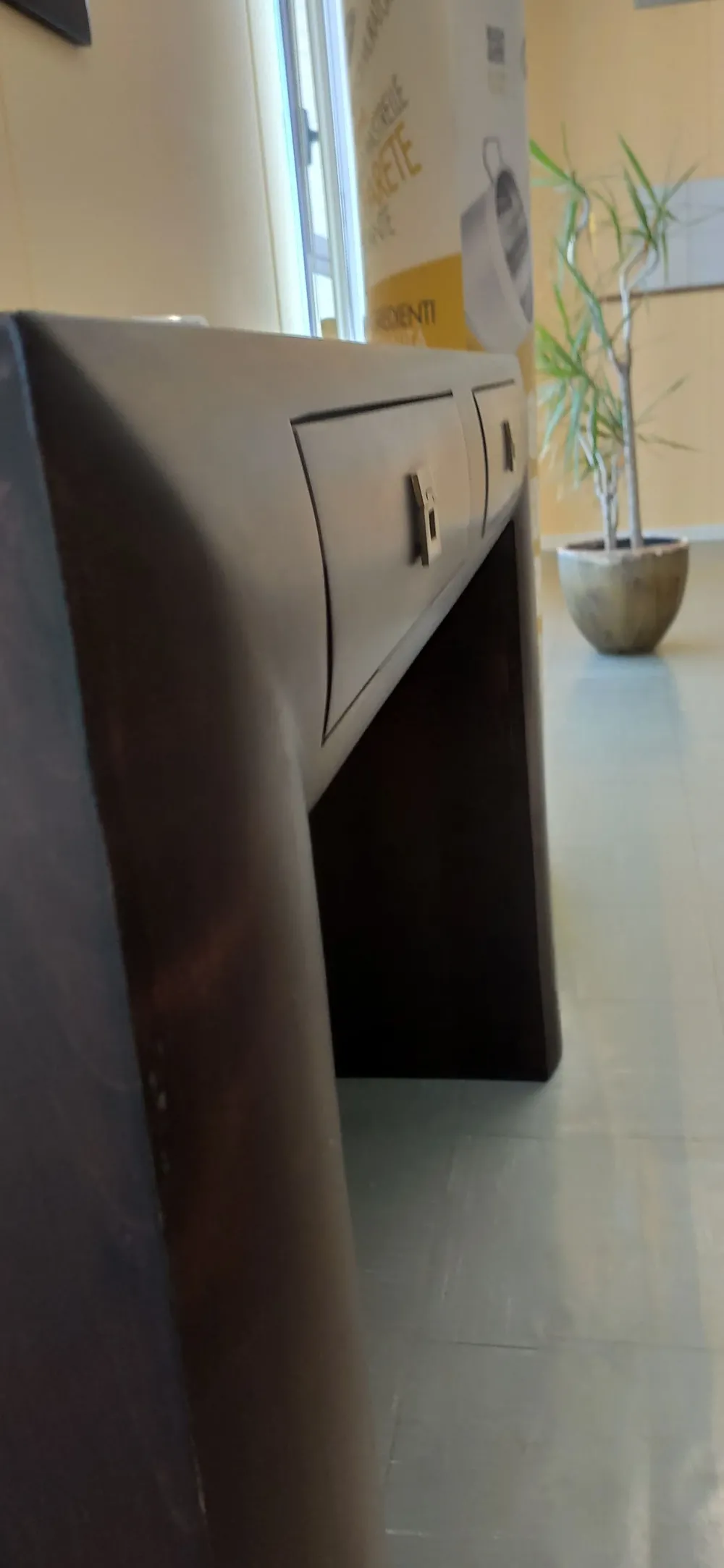 Tavolo consolle modello Etnika a prezzo Outlet^Artigianale Clearance