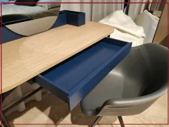 Discount Tavolo consolle modello Ninfea con specchio a prezzo scontato Consolle