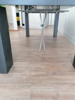 Outlet Tavolo consolle modello Square in Offerta Outlet Consolle