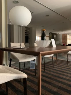 Hot Tavolo Filigree . Acquista ora! Tavoli