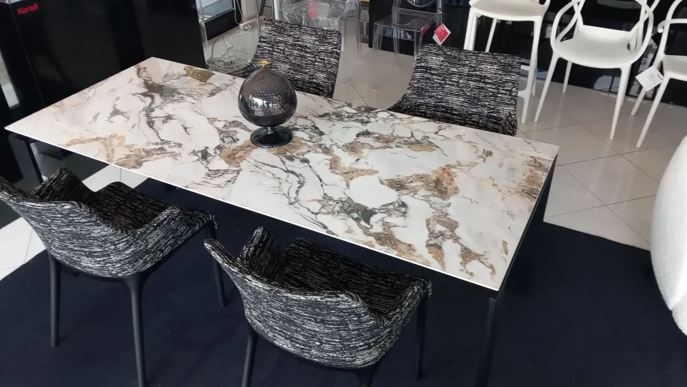 Tavolo Four ceramic in OFFERTA OUTLET -19%^Kartell Hot