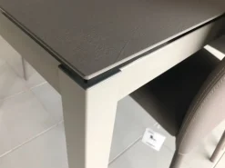 Tavolo in ceramica rettangolare Mago a prezzo scontato^Bontempi Sale