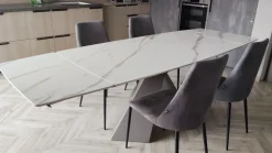 New Tavolo in ceramica rettangolare Metropolis allungabile a prezzo ribassato Tavoli