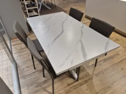 Tavolo in ceramica rettangolare Bilbao in offerta outlet^Artigianale Sale