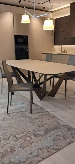 Cattelan Italia Tavolo in ceramica sagomato Skorpio   in offerta outlet- Tavoli