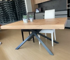 Tavolo in laminato rettangolare Elsa a prezzo ribassato^Artigianale Sale