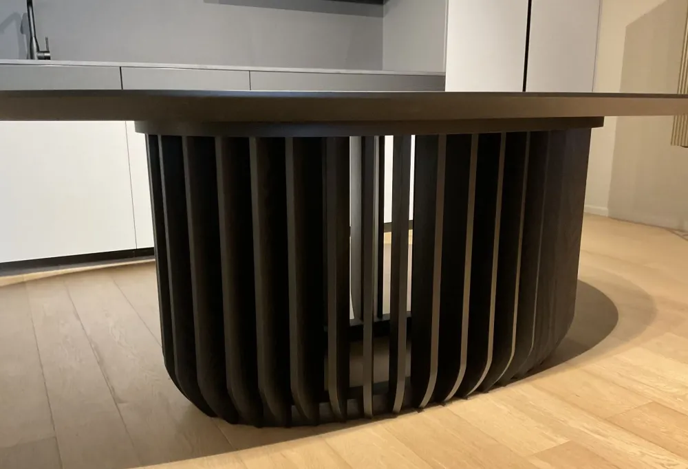 Tavolo in legno ovale Juice in offerta outlet^Miniforms Online