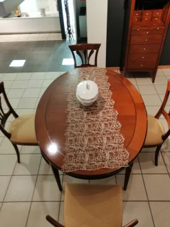 Origine Tavolo in legno ovale Tavolo - 4 sedie a prezzo ribassato- Tavoli