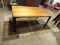 Tavolo in legno rettangolare Platz a prezzo scontato^Mirandola Nicola e Cristano Outlet