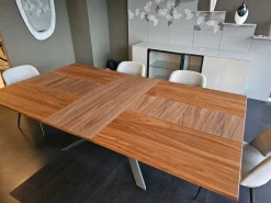 Tavolo in legno rettangolare 4x4 noce in offerta outlet^Tomasella Discount