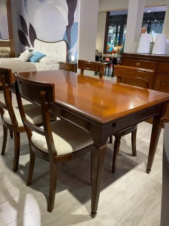 Sale Tavolo in legno rettangolare Tavolo tulipano   in offerta outlet Tavoli