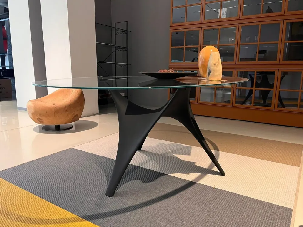 Tavolo in offerta outlet modello Arc di Tavoli