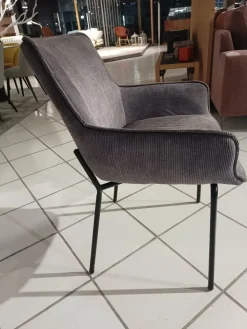 New Tavolo in offerta outlet modello Tavolo star  di Tavoli