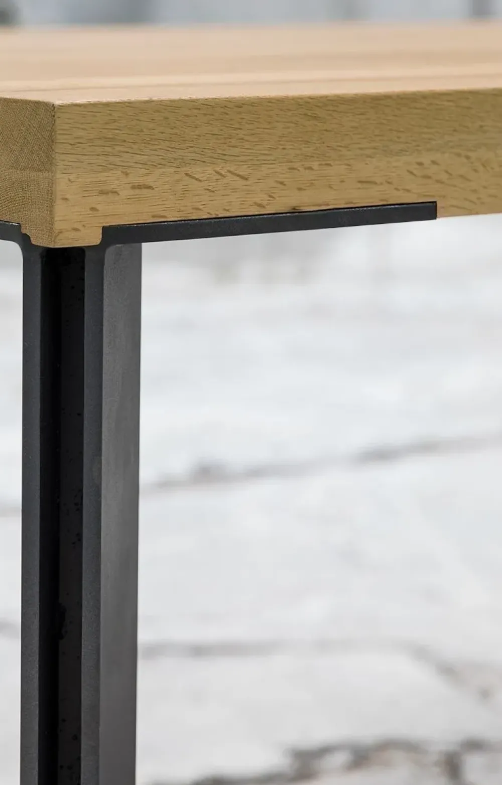 Tavolo Ingenium di scontato del 35%^Accademia del Mobile Hot