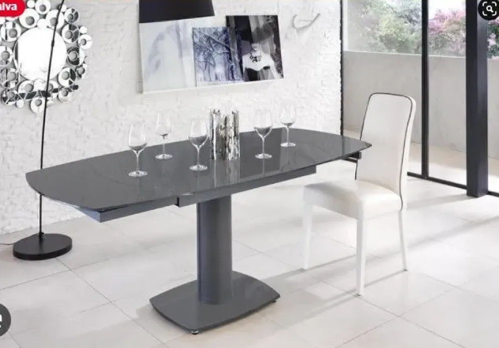 Sale Tavolo Kyoto in vetro allungabile, sconto 36%. Perfetto per l'architetto moderno. Tavoli